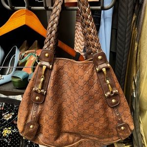 100% Authentic Gucci purse with braided straps